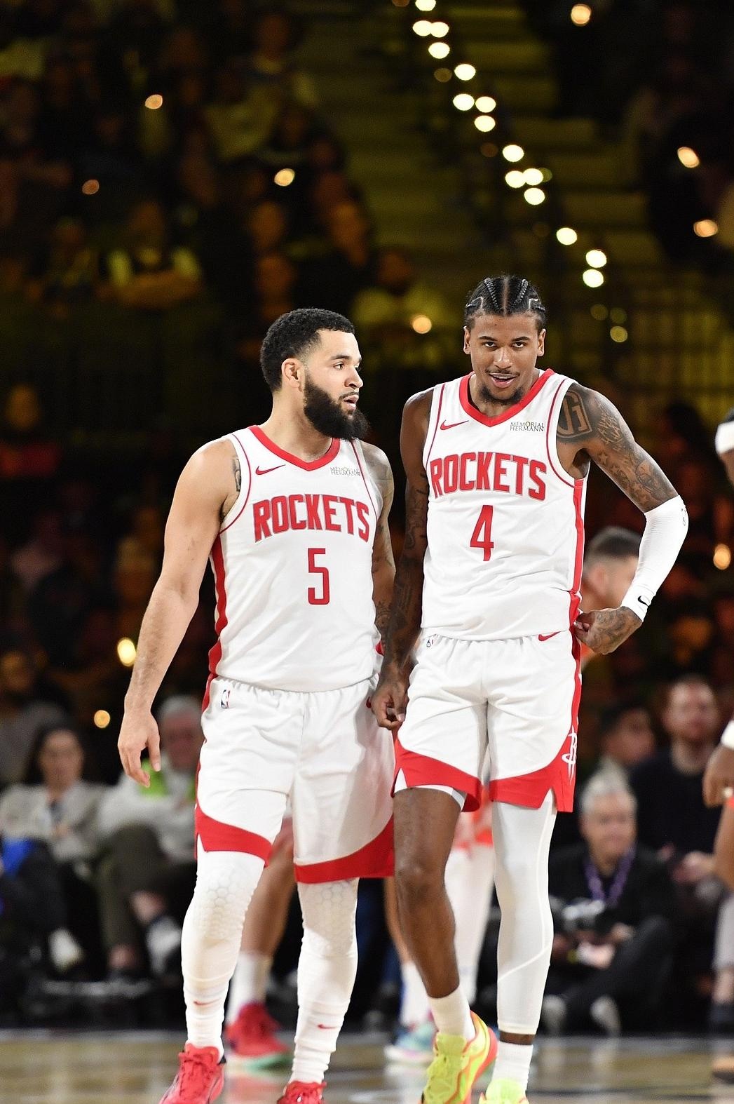 开云体育 -包含关键时刻全明星赛传出新动向；休斯敦火箭主帅复盘；管理层表态——质疑声仍在；资深球员宣示担当的词条