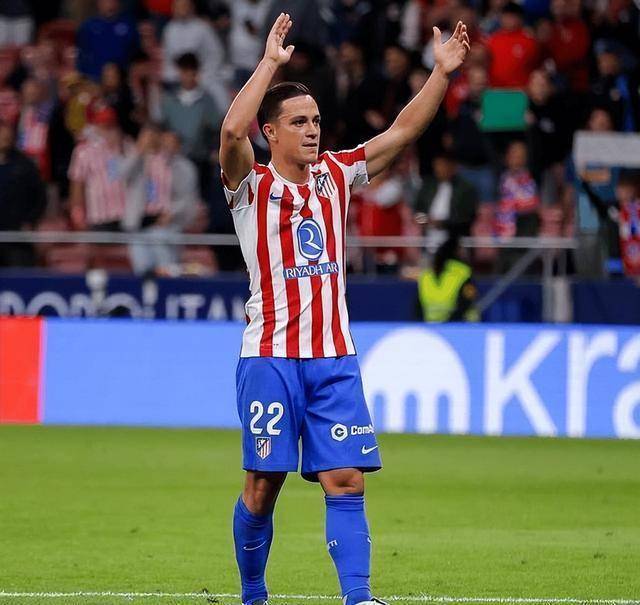 开云入口 -清晨拜仁慕尼黑备战西甲；临场应变细节曝光；压力陡增；资深球员宣示担当 