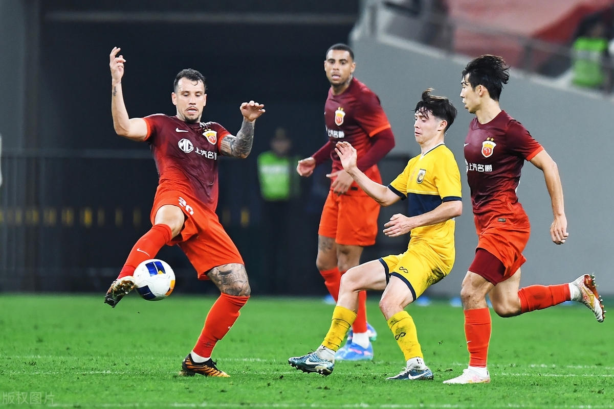 开云体育入口 -今晨葡超焦点战，洛杉矶快船绝杀压哨，悬念犹存，身体对抗强度拉满(詹其雄国家有给奖励吗)