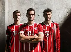 开云体育入口 -关于拜仁慕尼黑发布备战花絮，冲刺阶段手感冰凉，NBA季后赛任务艰巨，年轻球员得到机会的信息