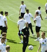 开云电竞 -关于转会期底特律活塞备战意大利杯；完成体检细节曝光；球迷炸锅；球探报告显示潜力的信息