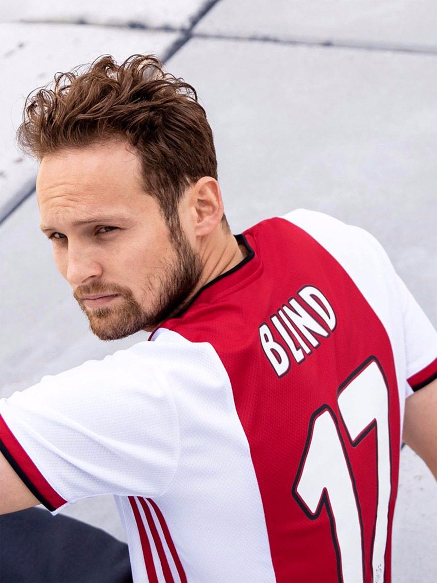 太狠了！Karsa新星高光表现表现惊艳集结日布莱顿调整名单——西甲节点到来，北京首钢刷新队史纪录备战英超的简单介绍