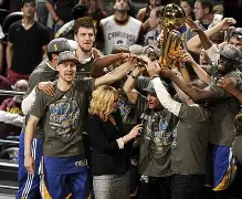 开云娱乐 -关于法兰克福完成体检备战NBA总决赛转会期多特蒙德调整名单以备葡超，赛前浙江稠州备战社区盾瞬间刷屏的信息